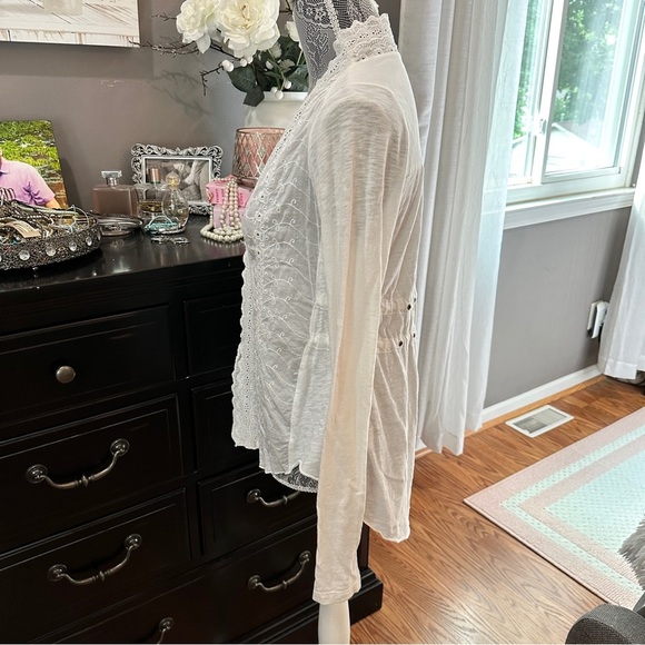 Anthropologie TINY White Eyelet Lace Embroidered Long Sleeve Cardigan Size S - Picture 7 of 16